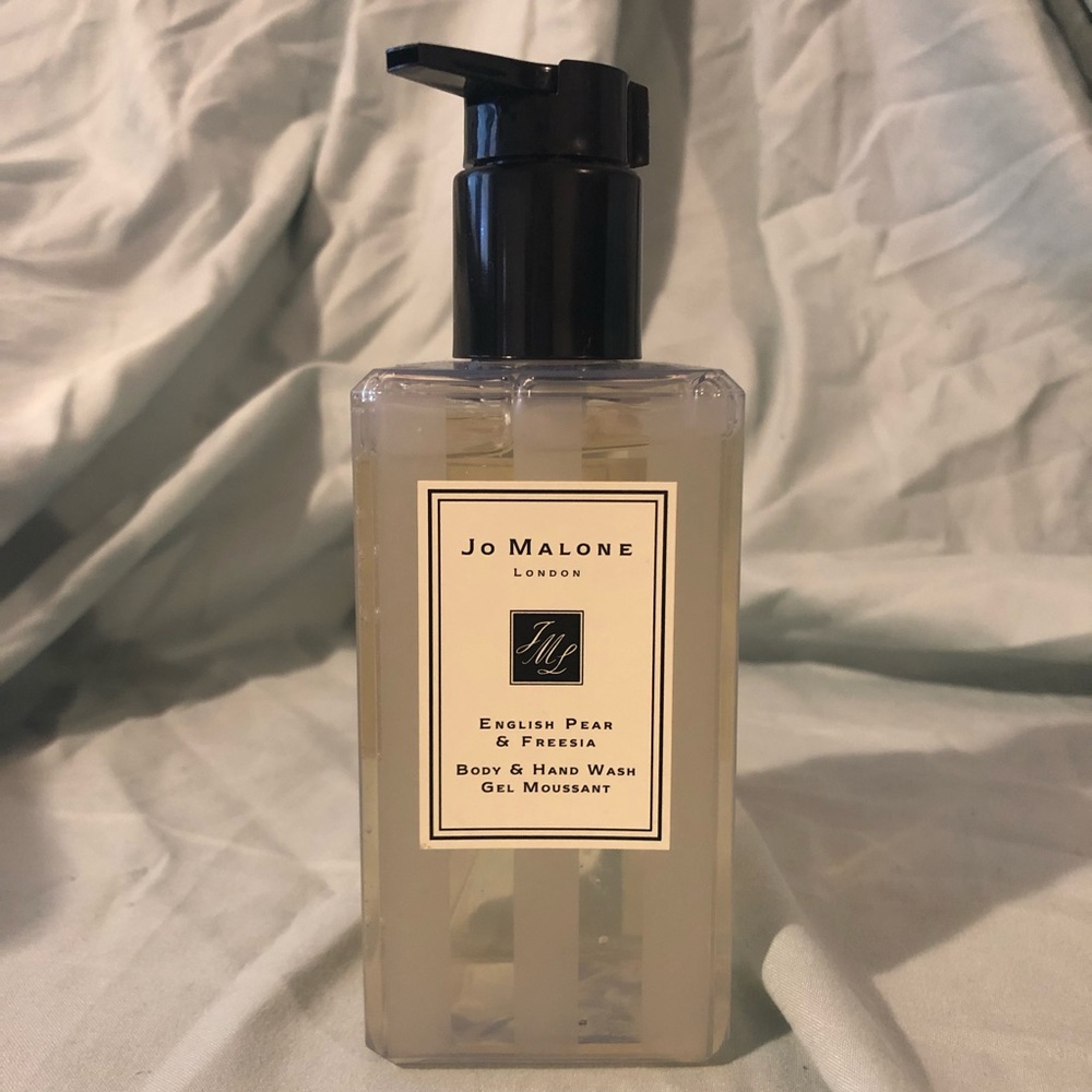 Jo Malone English Pear & Freesia body & hand wash